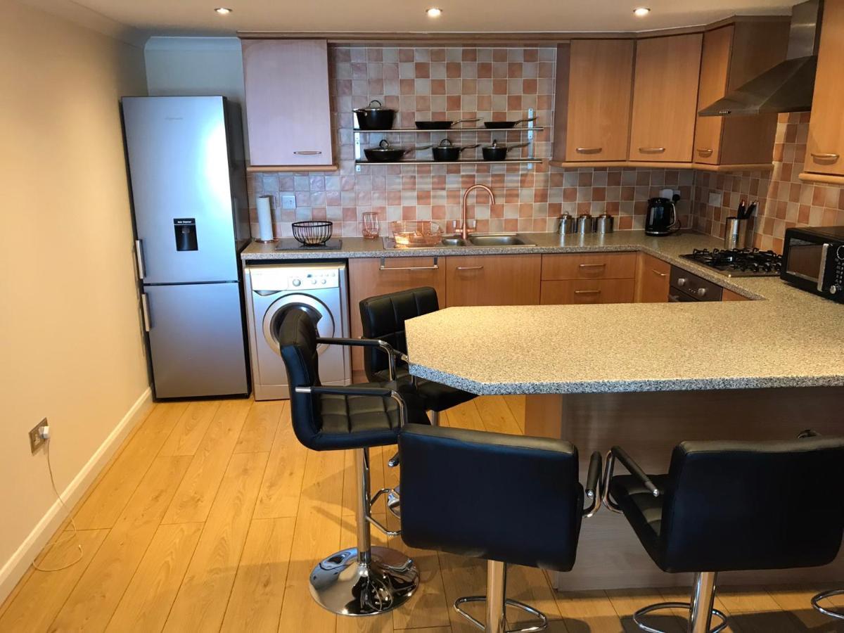 Beautiful 3-Bed Apartment In Gourock Extérieur photo