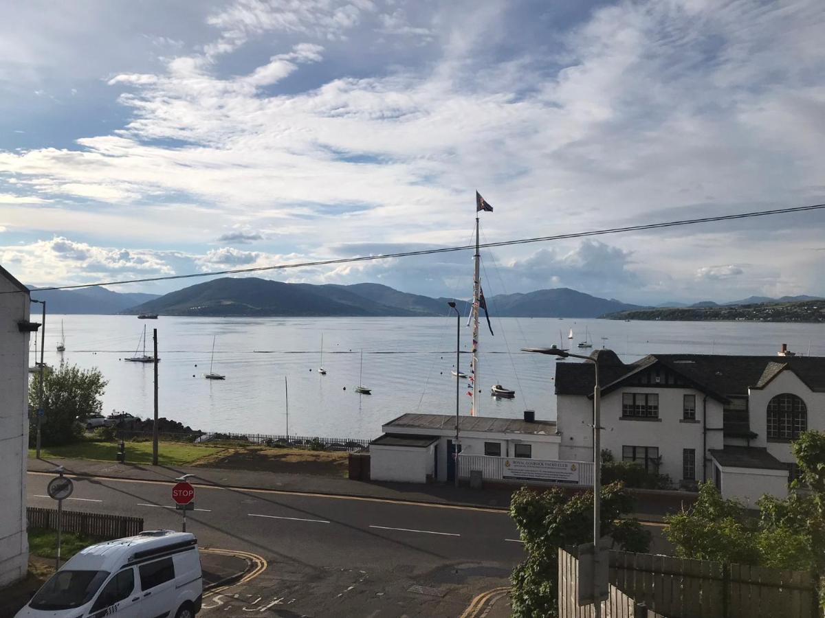 Beautiful 3-Bed Apartment In Gourock Extérieur photo