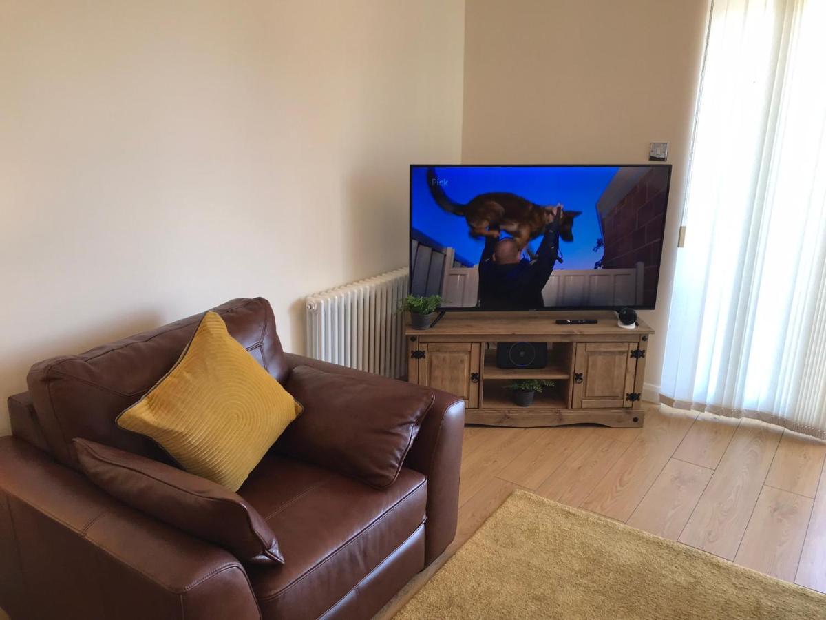 Beautiful 3-Bed Apartment In Gourock Extérieur photo