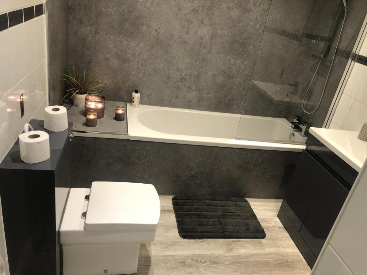 Beautiful 3-Bed Apartment In Gourock Extérieur photo